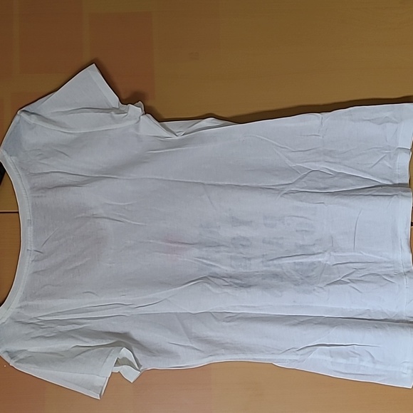 NWOT Banana Republic  T shirt - Picture 4 of 4